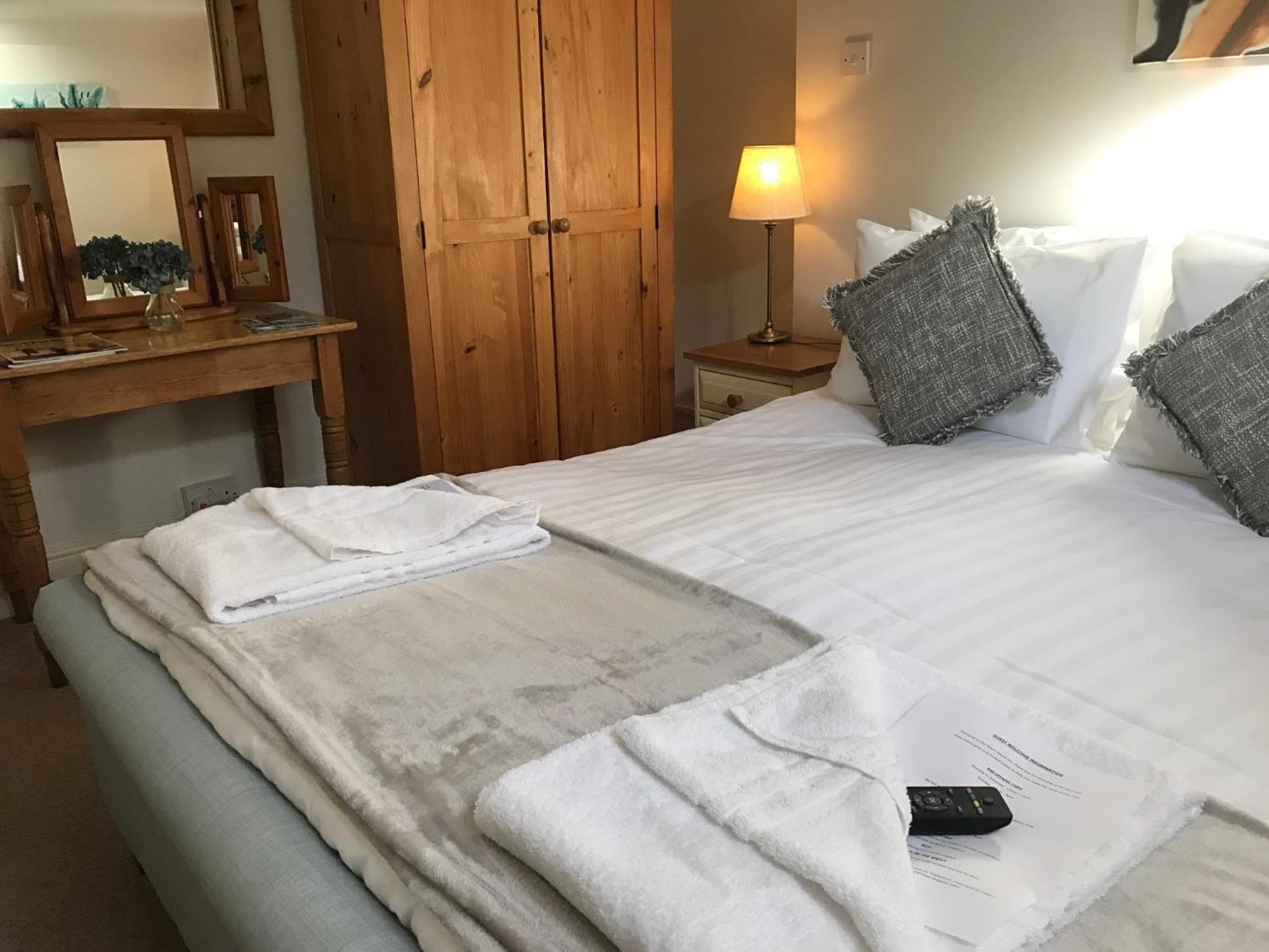 אוקהאם The Coach House Inn חדר תמונה