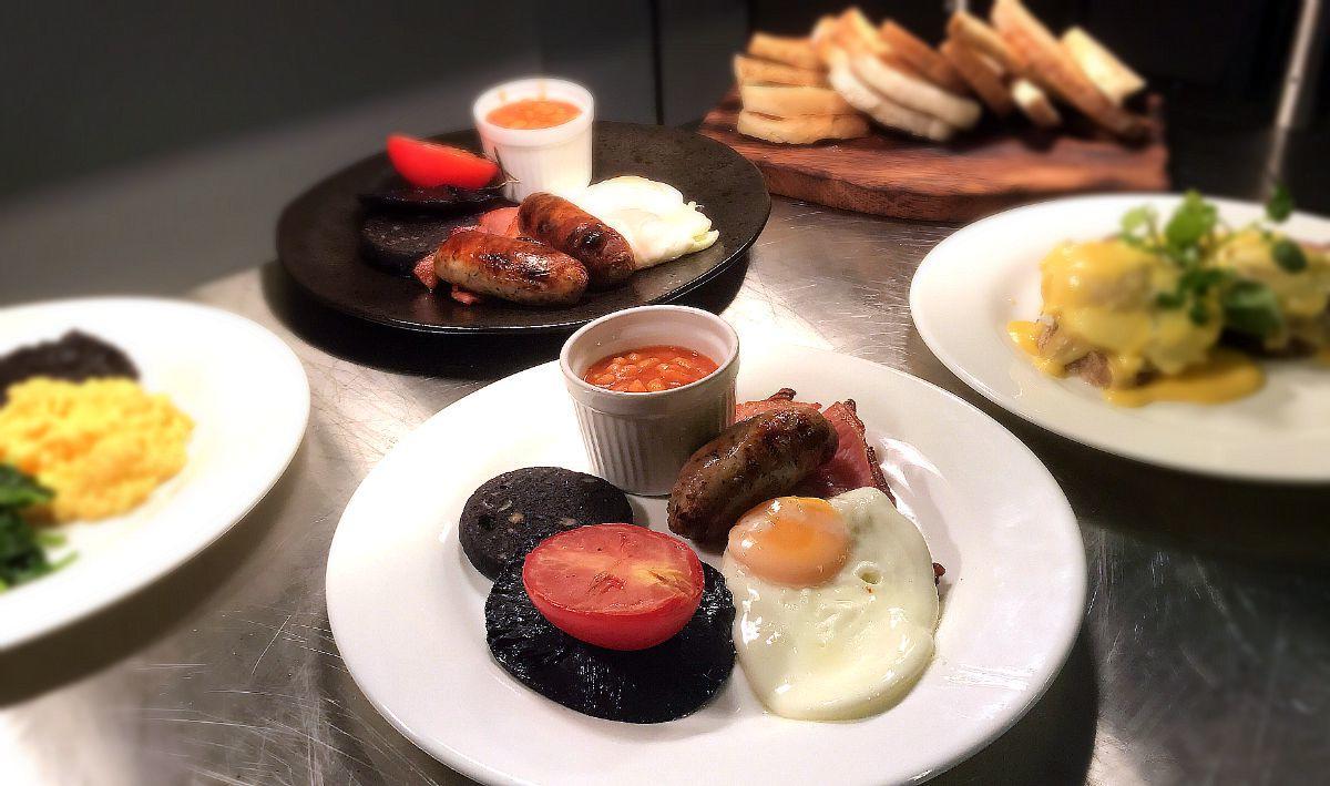 אוקהאם The Coach House Inn מראה חיצוני תמונה